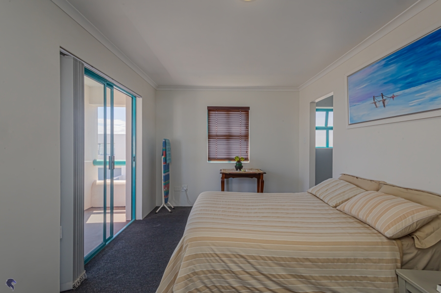 4 Bedroom Property for Sale in Paradise Beach Western Cape